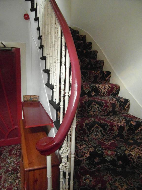 Abacus Central Guest House 애버딘 외부 사진